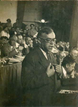 1926